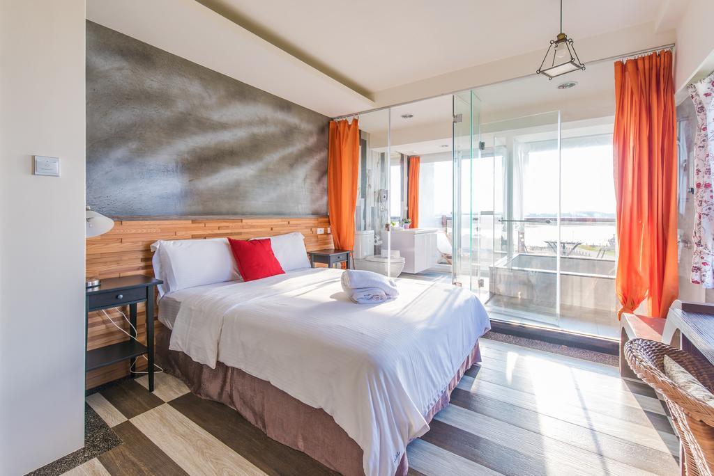Malibu Oceanview Homestay Magong Exterior photo